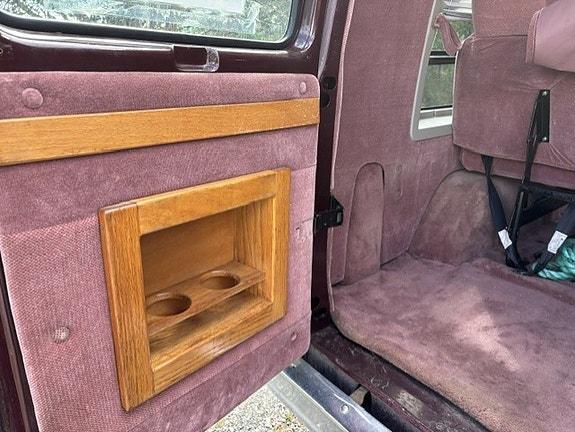 Chevrolet G20 25 of 29