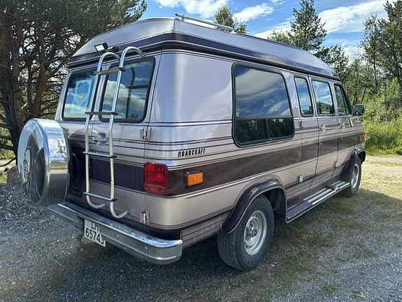 Chevrolet G20 6 of 29