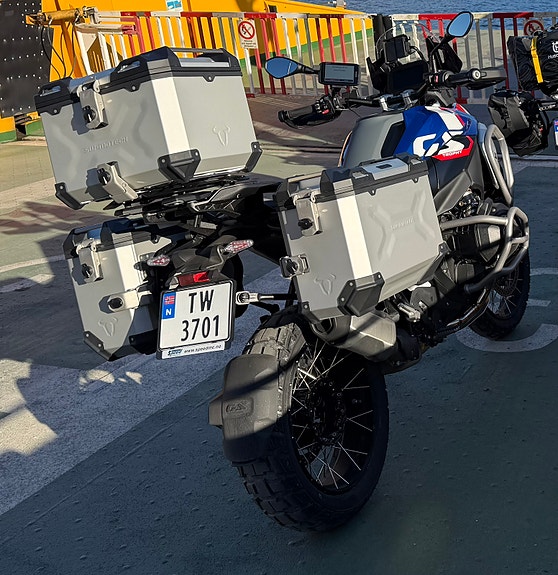 BMW R 1300 GS 9 of 19