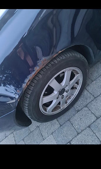 Volvo S40 8 of 8