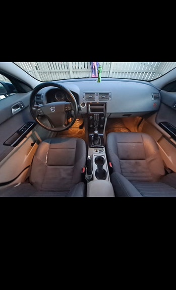 Volvo S40 5 of 8