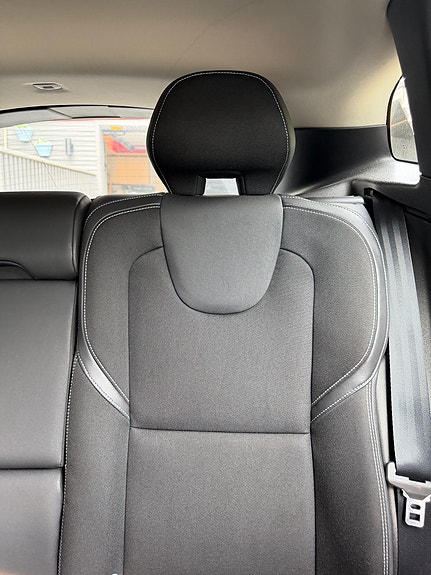 Volvo V40 14 of 24