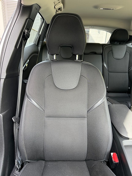 Volvo V40 9 of 24