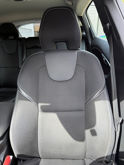 Volvo V40 6 of 24