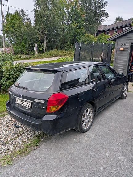 Subaru Legacy 2 of 15