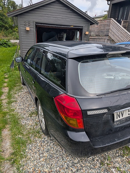 Subaru Legacy 3 of 15