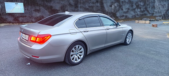 BMW 730d 6 of 23