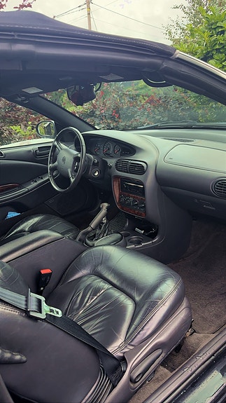 Chrysler Stratus 2 of 4