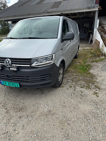 Volkswagen Transporter 16 of 17