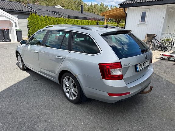 Skoda Octavia 8 of 12