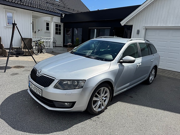 Skoda Octavia 5 of 12