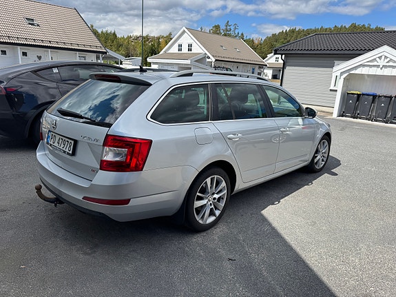 Skoda Octavia 7 of 12