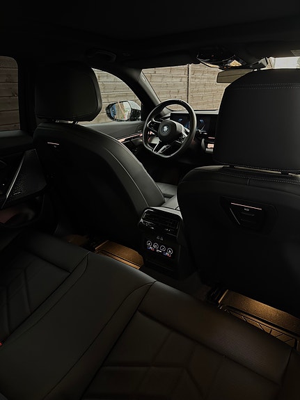 BMW i5 15 of 30