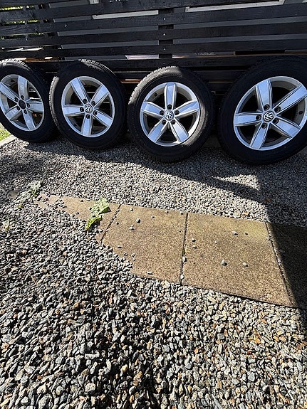 Volkswagen e-Golf VII 17 of 17