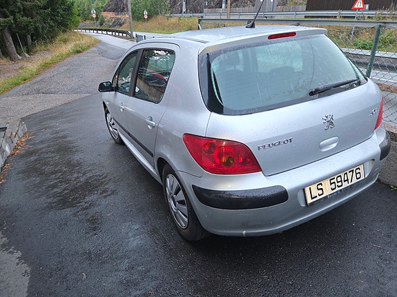 Peugeot 307 3 of 24