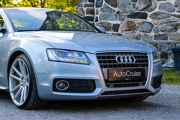 Audi A5 2 of 5