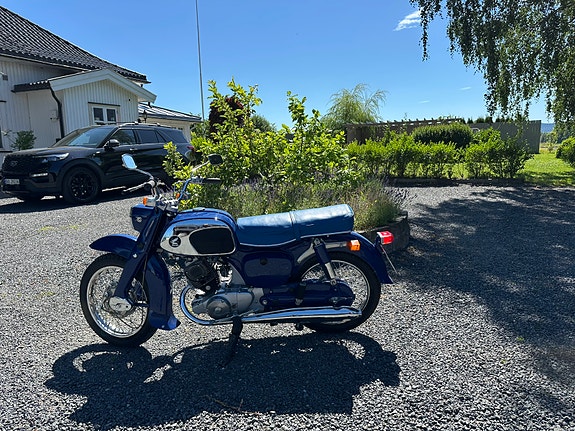 Honda C92 Benly 4 of 4
