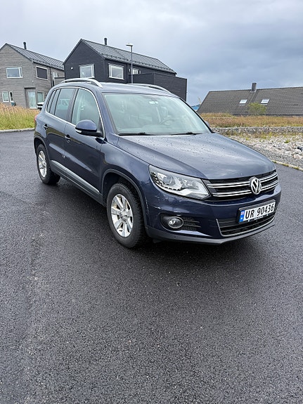 Volkswagen Tiguan 4 of 15