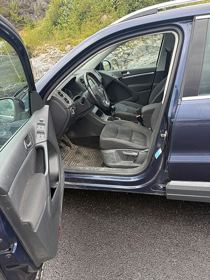 Volkswagen Tiguan 10 of 15