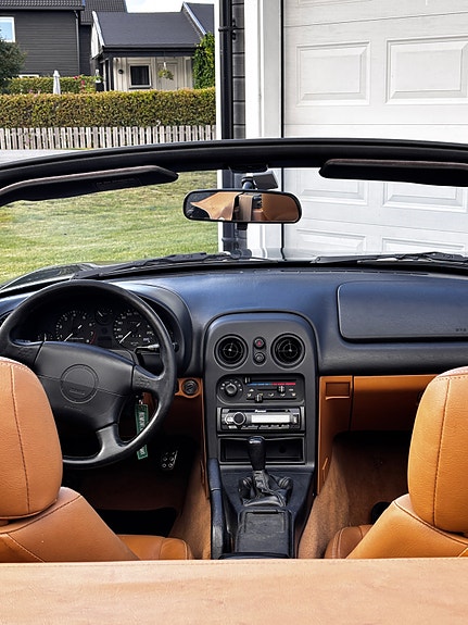 Mazda MX-5 14 of 30