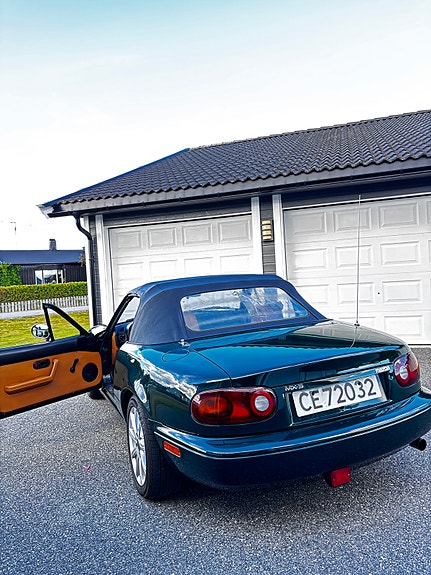 Mazda MX-5 26 of 30