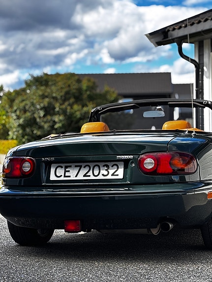 Mazda MX-5 4 of 30