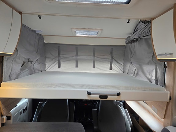 Sunlight I69 - Mye utstyr! Aircon Bodel, krok, lithium, sykkelstativ 10 of 15