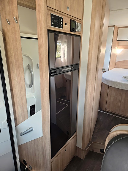 Sunlight I69 - Mye utstyr! Aircon Bodel, krok, lithium, sykkelstativ 4 of 15