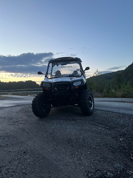 Polaris Razor RZR 570 3 of 5