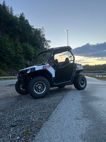 Polaris Razor RZR 570 5 of 5