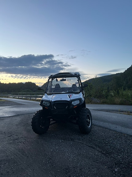Polaris Razor RZR 570 4 of 5