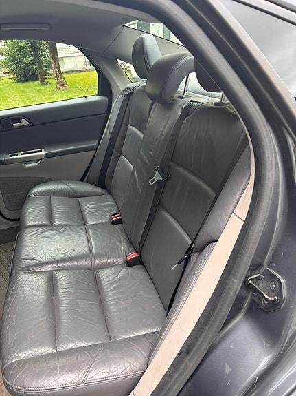 Volvo S40 7 of 8