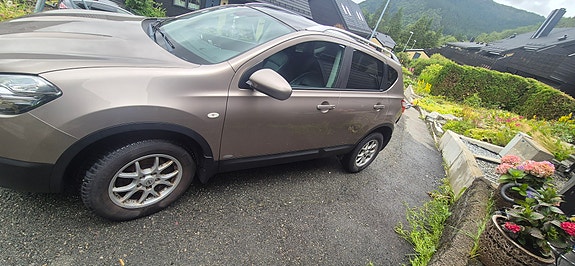 Nissan Qashqai 3 of 5