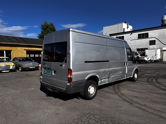 Ford Transit 300M Van 3 of 8