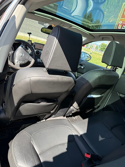 Nissan Qashqai+2 5 of 6