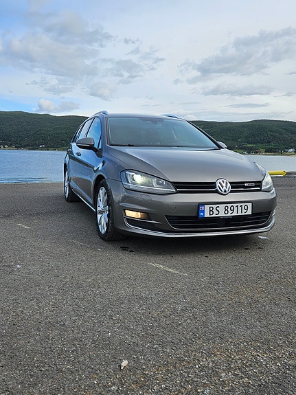 Volkswagen Golf VII 2 of 5