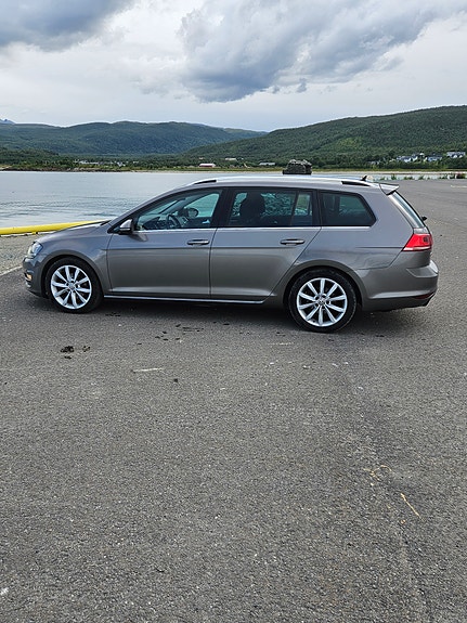 Volkswagen Golf VII 5 of 5