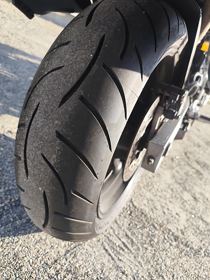 Yamaha FZ6-S Fazer 9 of 15