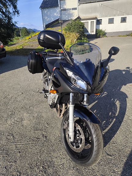 Yamaha FZ6-S Fazer 2 of 15