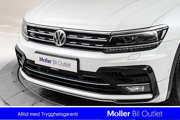 Volkswagen Tiguan 2 of 5