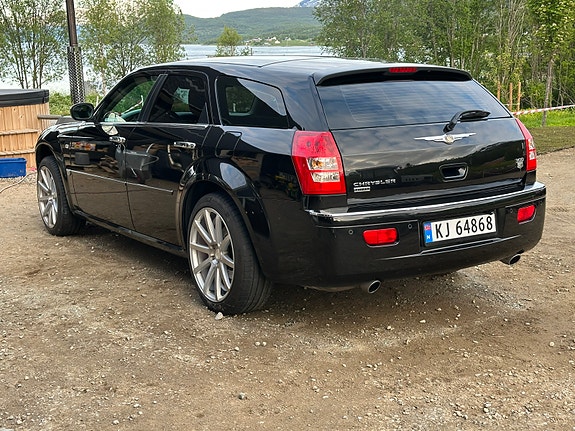 Chrysler 300C 25 of 30
