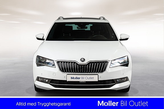 Skoda Superb 3 of 5