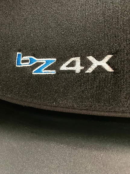 Toyota bZ4X 12 of 17