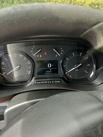 Peugeot Expert 10 of 14