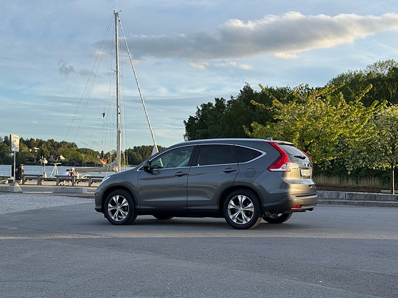 Honda CR-V 2 of 30