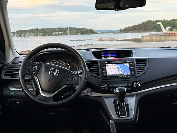 Honda CR-V 24 of 30