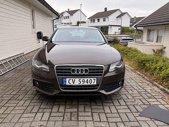 Audi A4 6 of 12