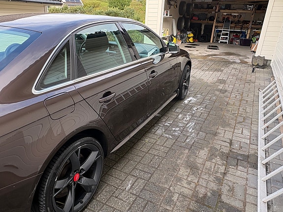 Audi A4 2 of 12
