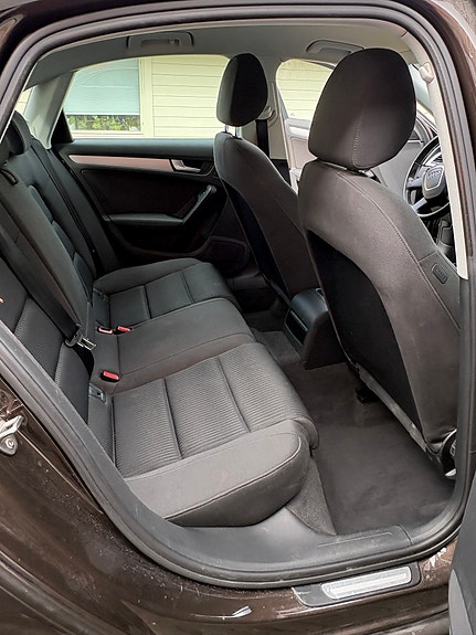 Audi A4 11 of 12