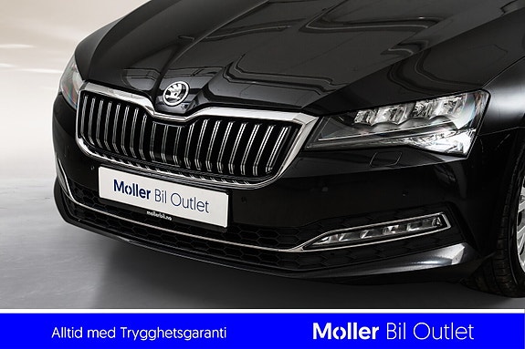 Skoda Superb 2 of 5